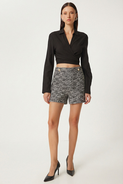 Lovelyİstanbul Шорти-спідниця з міні-твіту з деталями у вигляді ґудзиків LZE0...