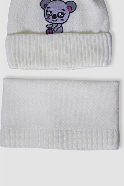 OBJE Ecru Scarf Beret with Pompoms