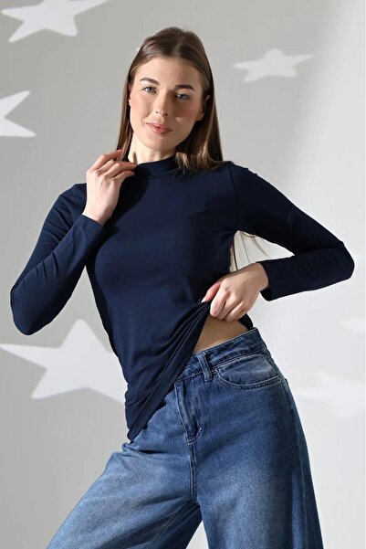 Butik Kadın Uzun Kollu Yarım Balıkçı Yaka Body %92 Pamuk %8 Elastan