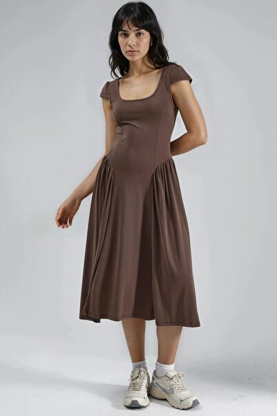 Hiccup Rochie midi tricotată cu panouri BUSEM