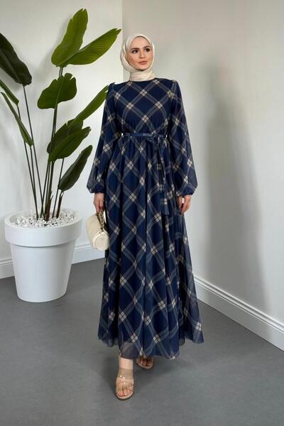 MERVEN AKYÜZ Cavina Ekose Tül Elbise Lacivert