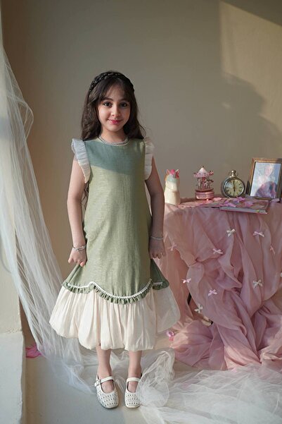 Banuta Soft, pistachio-colored, waistless girls' dress