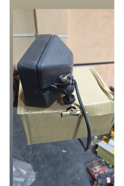 AGCO PARTS Massey Ferguson Traktör tavan çalışma lambası 3075/3085/3095 00194...