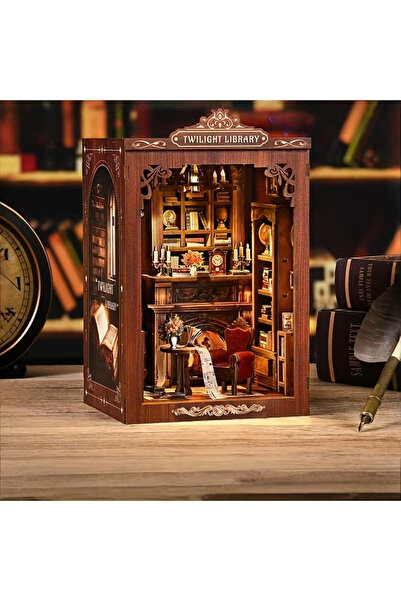 WoodenThings Twilight Library Book Nook – LED’li Dekoratif Minyatür Kütüphane...