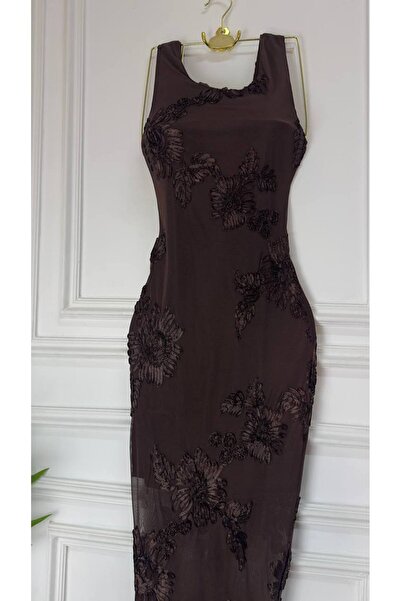 ZAYNAFASHIONSA Anoud's dress