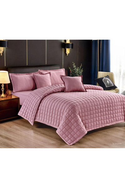 HOURS A compact, hotel-style, plain-design duvet cover set for a cool summer,...