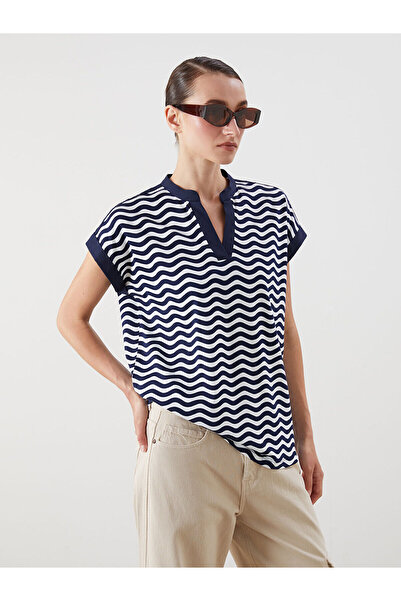 LC Waikiki Bluză cu dungi și guler decoltat Özmarka, colecția nouă