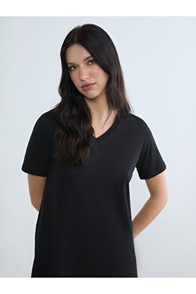 LC Waikiki Γυναικείο T-Shirt με λαιμόκοψη V