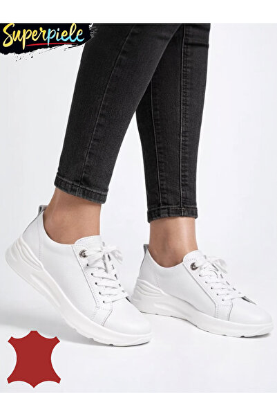 ANGEL BLUE Comfortable casual shoes for women made of natural leather with la...