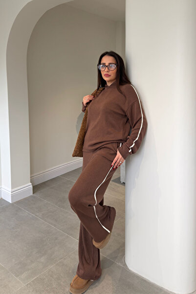 MAGARDE Premium Knitted Two-Piece Suit with Hood - Brown