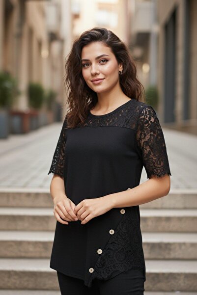 Mossta Asymmetrical Cut Button Detailed Waffle Blouse - Black