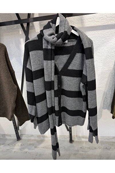 Butik Atkılı Tirko Hırka