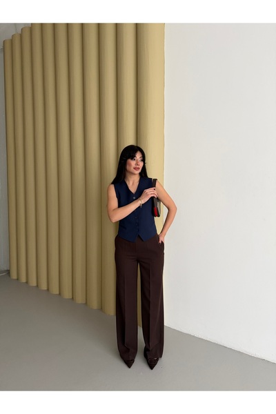 Nadrina بنطلون مقطوع بالليزر