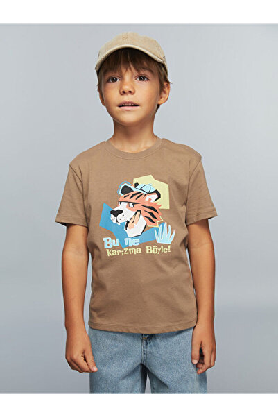 LC Waikiki Rmz Gi̇yi̇m Farkiyla Zero Roba Collar Printed Boys' T-Shirt