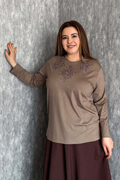 ModaPlaza Women's Stone Embroidered Blouse 003