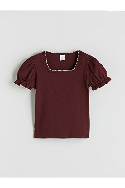 LC Waikiki Shining Store'dan Işıltılı Seçimler Kare Roba Yaka Kız Çocuk T-shirt