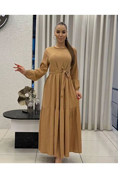 Cannes فستان نيلا نسائي أبيض بحزام خصر طويل باللون البيج