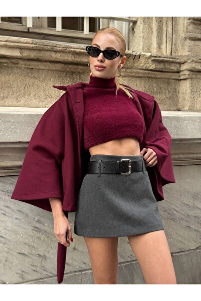 02Lady Fashion Wide Belt Detailed Short Skirt