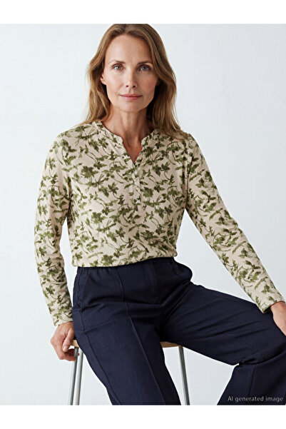 LC Waikiki Rmz Gi̇yi̇m Farkiyla Kaçık Roba Collar Floral Blouse