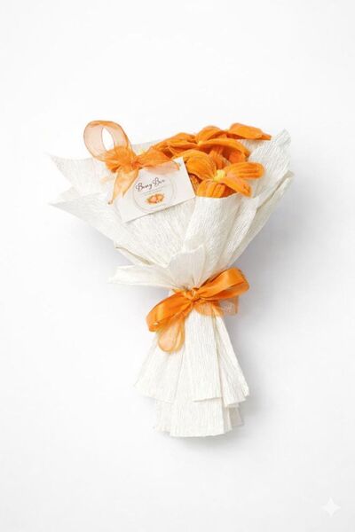 BERRYBOX Kişiye Özel Gün Buketi - Kadife turuncu Zambak Çiçek Buketi - Premıu...