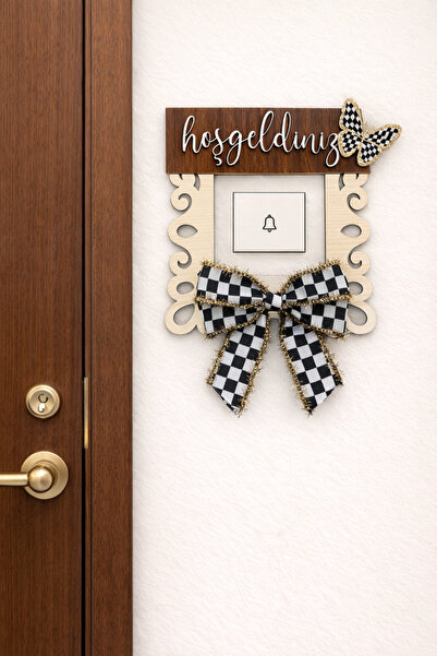 Marrone Ornament de priză model Mackenzie cu fluture și carouri