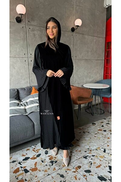 Warazan Royal velvet winter abaya with side pleat insert