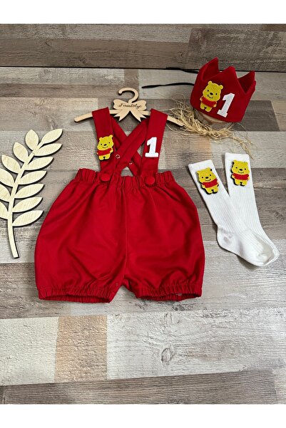 Feriatolye Winnie the pooh doğum günü konsetli papyon salopet çorap taç seti