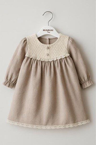 Superbaby Rochie MyMio cu insertie din dantela si croiala lejera, model elega...