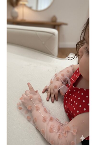 Nurcanilirboutique Kız çocuğu &bebek kostüm &dış çekim &doğum günü parti eldi...