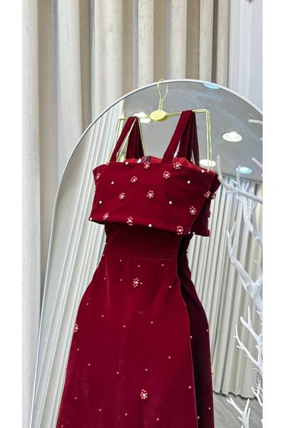 ainaqat aljawhara soft dress