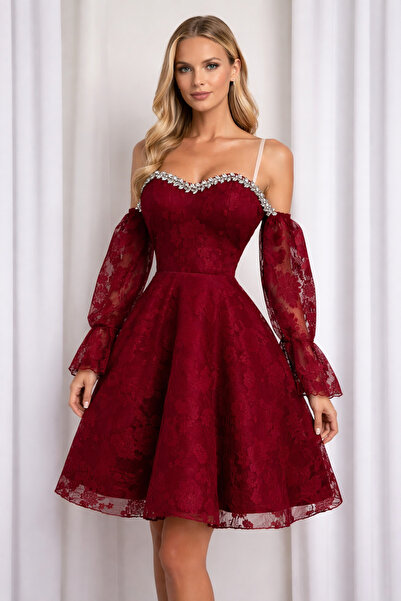 qmhafrst Lace dress with accessories, tailoring accessories, a cute dress