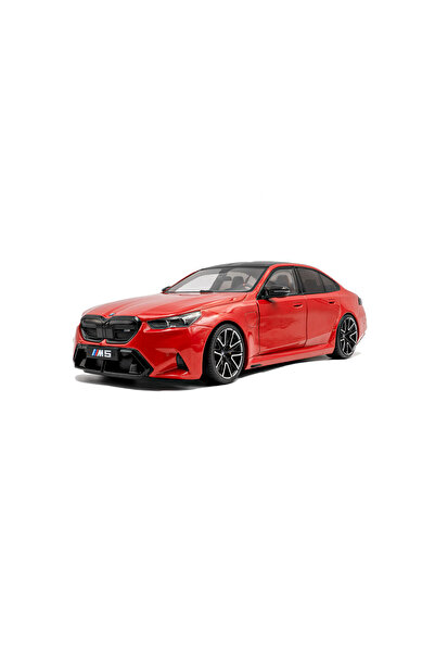 Solido BMW M5 FIRE RED 2025 model auto 1:18