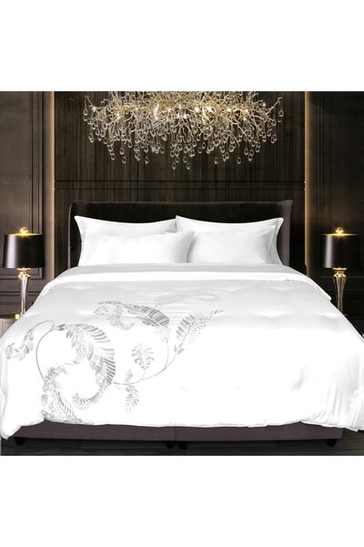 Ferrucci Frucchi Pure White Quilt Set with Silver Embroidery, King Size, Doub...