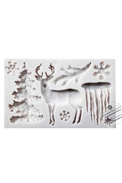 Decoratiuni Dulci Μουλάι cerb, iarna