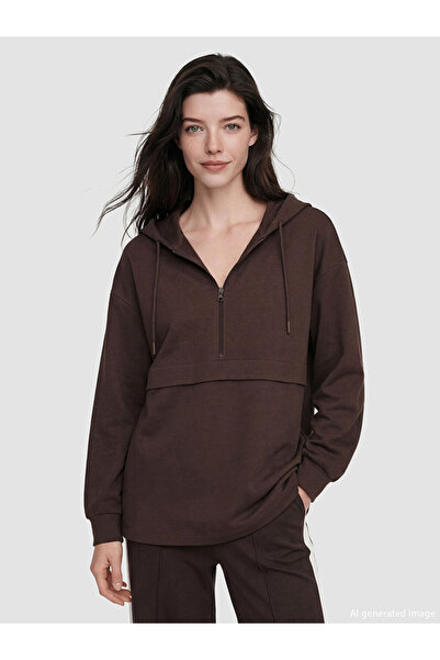LC Waikiki Rmz Gi̇yi̇m Farkiyla Hooded Soft Touch Women's Sweatshirt
