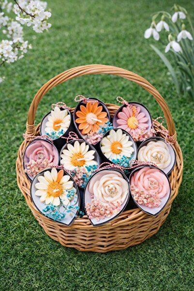 AlessandrinaCandles Premium Martisor – Handmade Flower-Shaped Candle, Spring ...