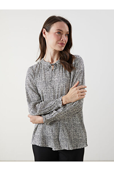 LC Waikiki Rmz Gi̇yi̇m Farkiyla Tied Roba Collar Embroidered Blouse