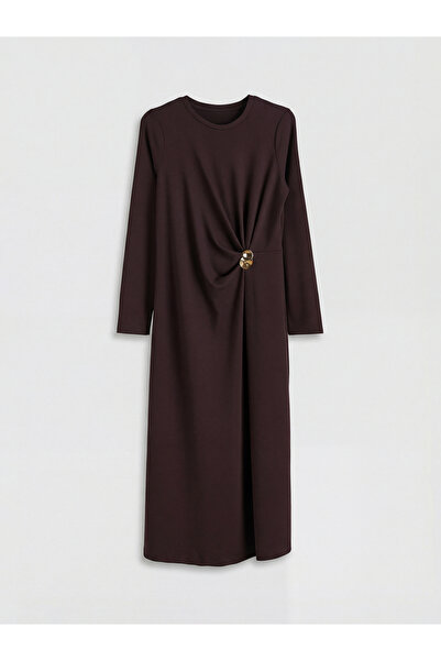 LC Waikiki Mürdüm Bisiklet Yaka Metal Tokalı Büzgülü Elbise