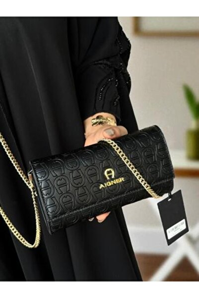 Aigner المحفظة السوداء