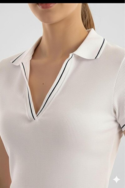 JOGGY Şeritli Yaka Detaylı Şık Kadın Tshirt