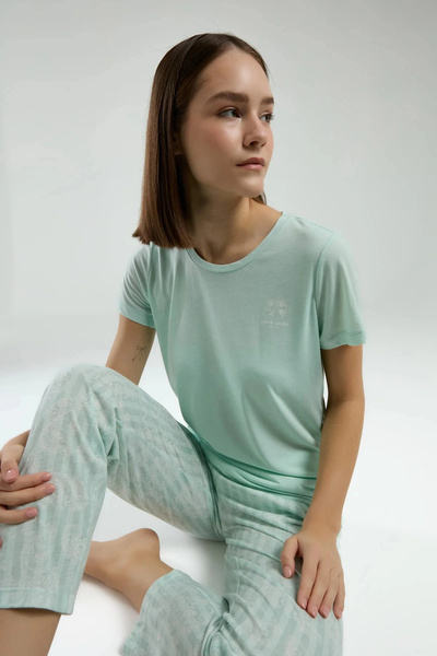 Pierre Cardin Women's Green Capri Set