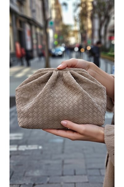 themoiss The Moiss Glow Suede Mink Color Medium Size Knitted Detail Hand, Sho...