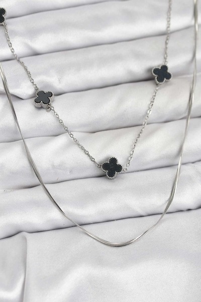 Clariss Çelik Zincir Gümüş Renk İtalyan Zincirli Siyah Yonca Model Kadın Kolye