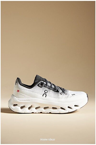 on Clouds on cloudtit