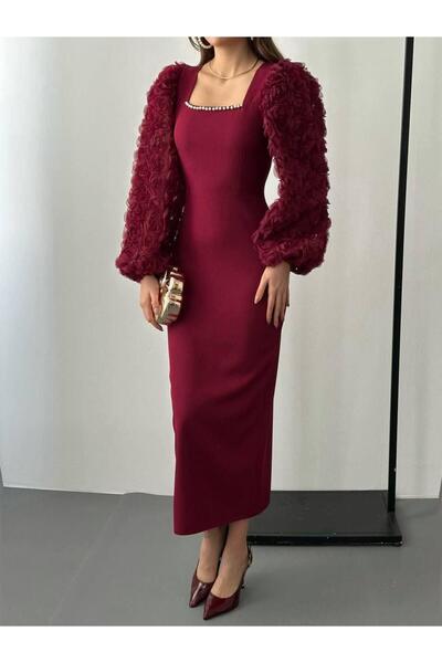 Ekim Store Maxi Dress with Tulle Roses on the Sleeves