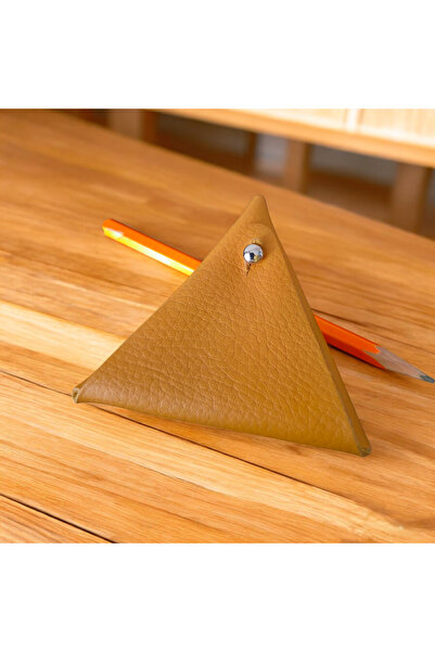 valentina victoria Genuine Leather Triangle-Shaped Coin Holder, Wired Headpho...