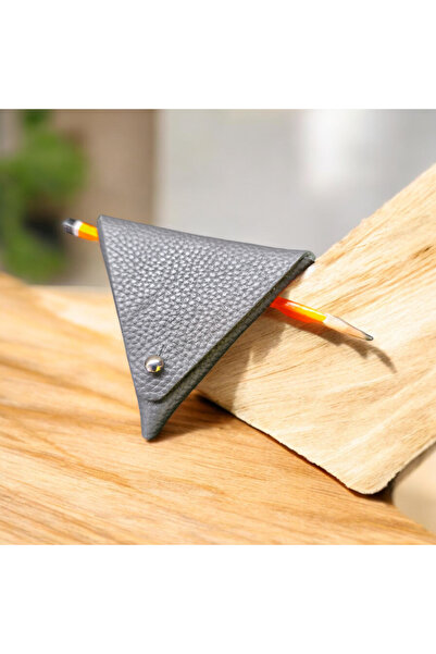 valentina victoria Genuine Leather Triangle-Shaped Coin Holder, Wired Headpho...