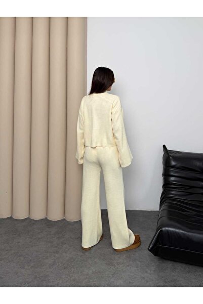 H&E LUXURY DESIGN Women's Embroidery Detailed Sports Two-Piece Set