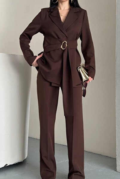 Potenza Women's Two-Piece Set: Stylish Gold Buckle Belted Blazer Jacket and W...