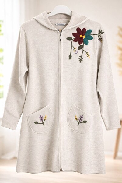 INFİVENTO Women's Hooded Knitwear Jacket with Embroidered Shoulders and Pockets